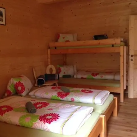 Binsalm- Schutzhuette Κατάλυμα σε φάρμα Vomp