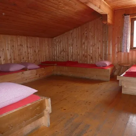 Binsalm- Schutzhütte *