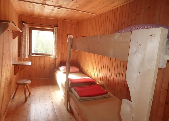 Binsalm- Schutzhütte Bauernhof Vomp